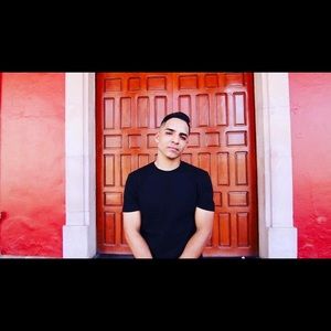 Meet your Posher, Felipe